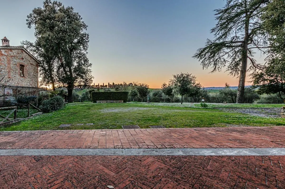 Golden View-Casa Vacanze Appena Ristrutturata Nel Core Della Campagna Toscana Corsano  0*, Corsano (Tuscany)